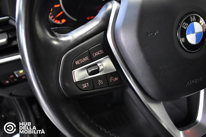 BMW 320d xDrive Business Advantage